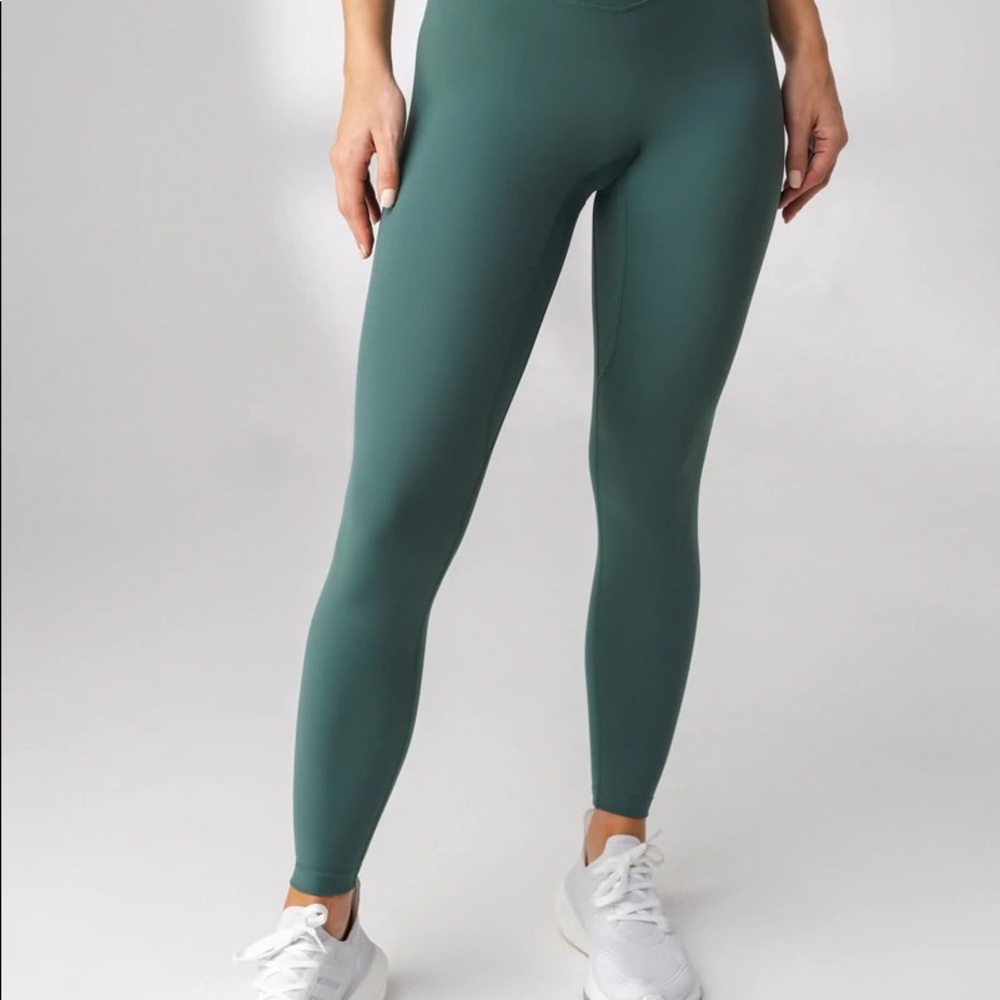 MINT CONDITION! Cloud Pants in Jade